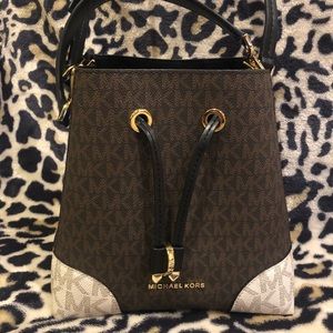 Michael Kors Mercer Gallery Purse